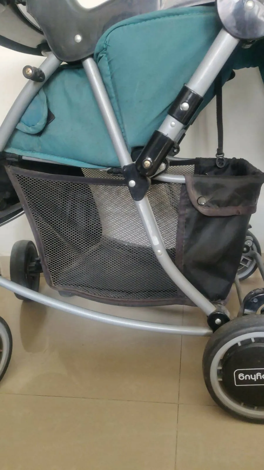 BABYHUG 2 in 1 Rock N Roll Stroller/Pram