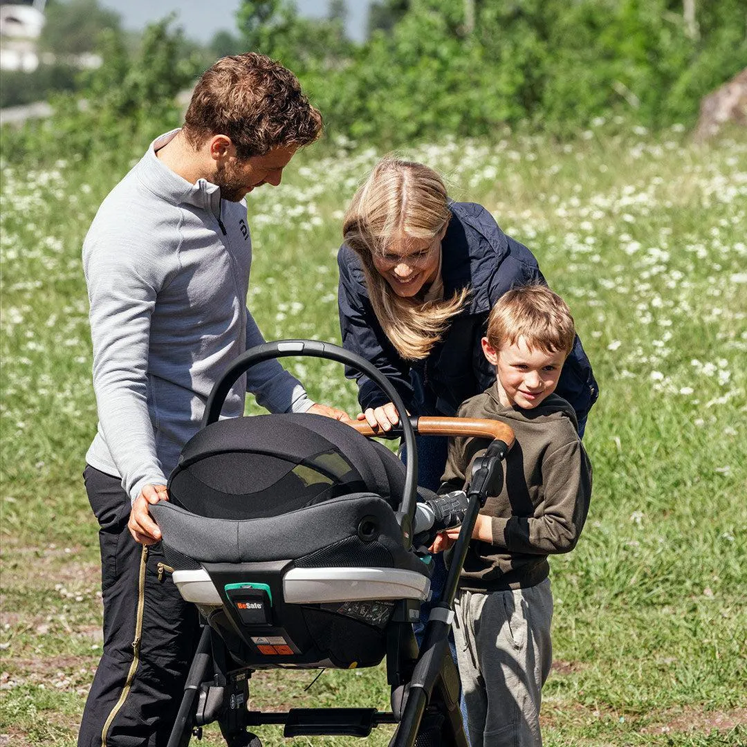 BeSafe Go Beyond Car Seat - Anthracite Mesh