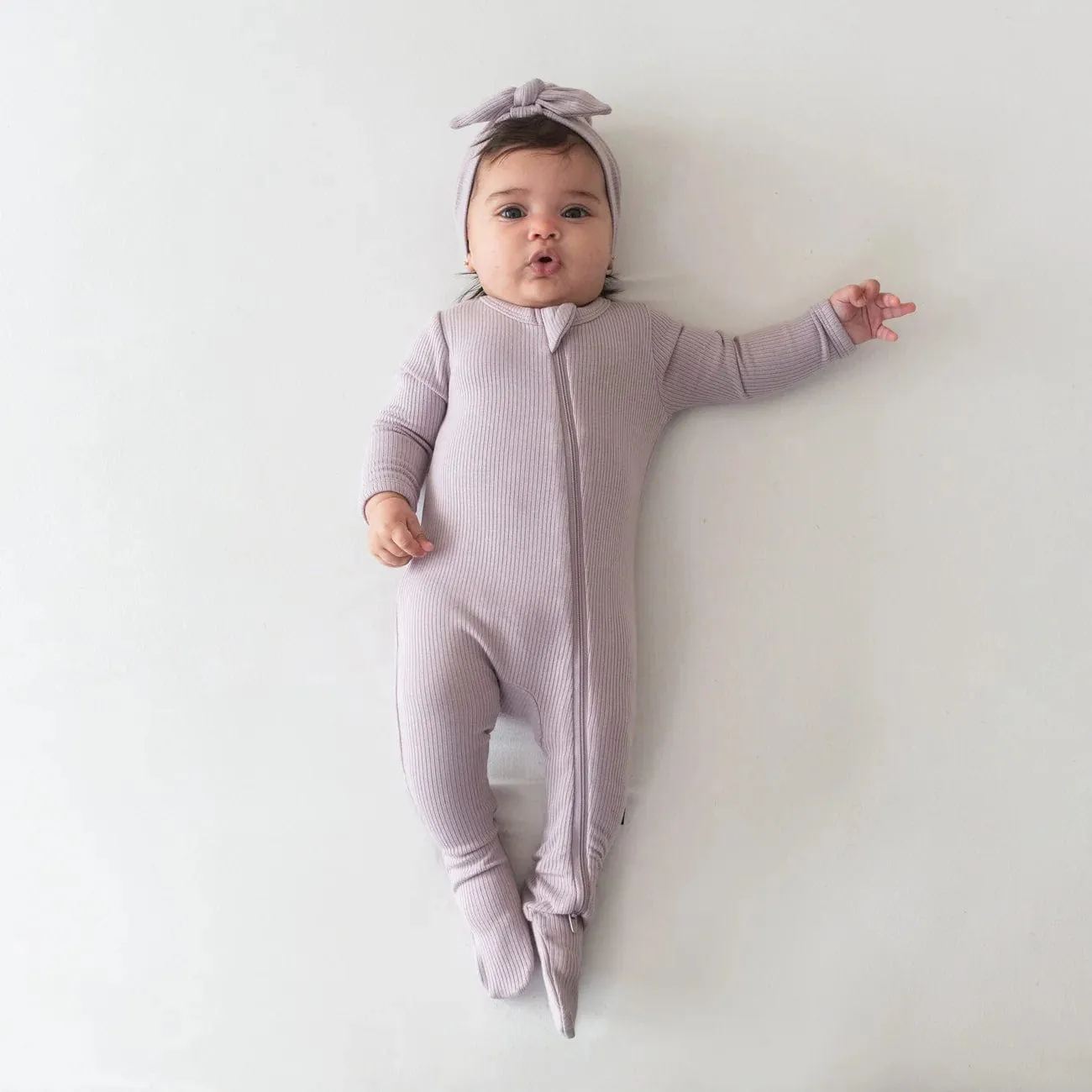 Ribbed Zipper Footie in Wisteria